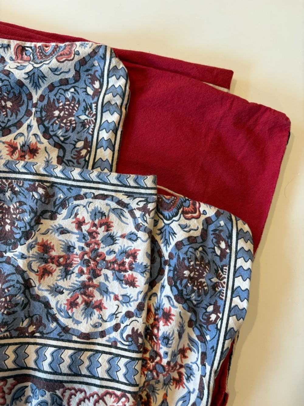 UO || Magical Thinking Temple Medallion Duvet Cover Twin - Picture 2 of 7